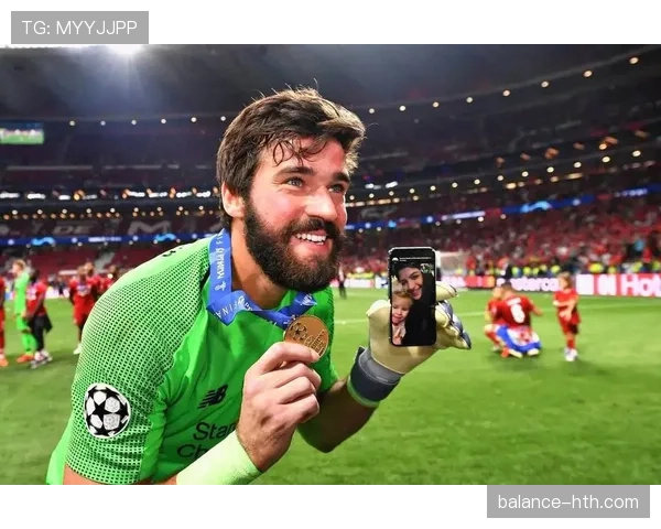 埃德森表现稳健，助力球队防线再升级