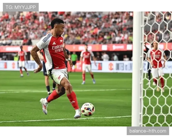 热苏斯射门技术大揭秘：进球机器背后的制胜秘诀